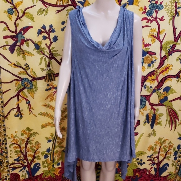 Motherhood Tops - Motherhood nursing tunic OSFM